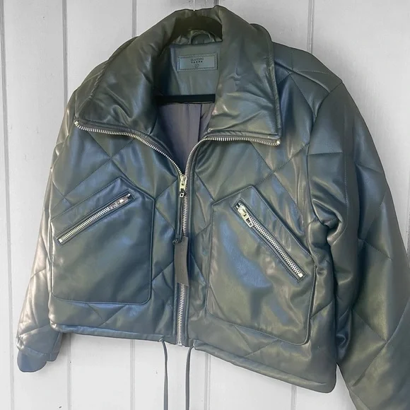 Blank NYC On The Rise Puffer Bomber Jacket - Picture 3 of 15